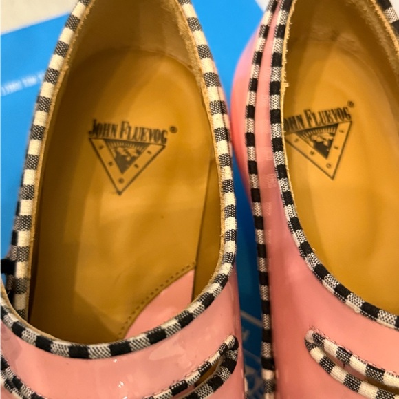 John Fluevog Pink Patent Leather Women's Shoes (NWT) - Picture 7 of 10